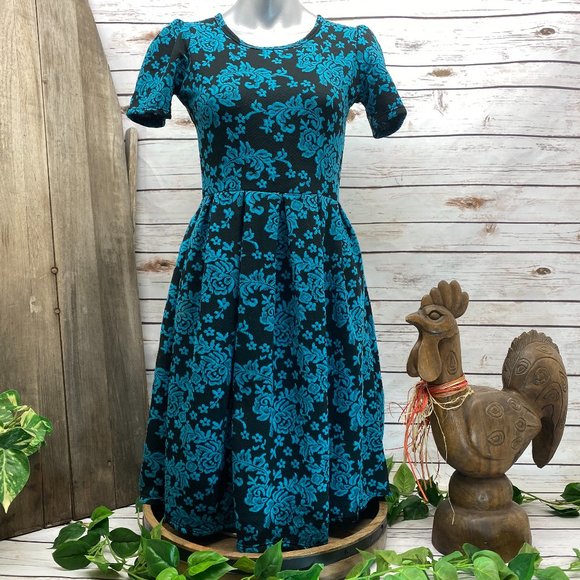 LuLaRoe Dresses & Skirts - LuLaRoe Amelia Black Blue Floral Dress S Small